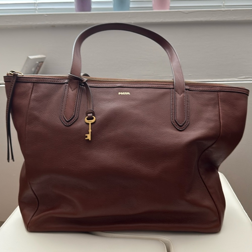 Fossil Rachel Tote on brown leather